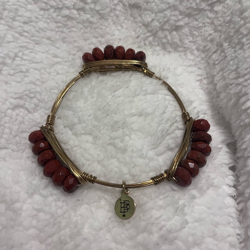 Bourbon and Bowtie Beaded Bracelet